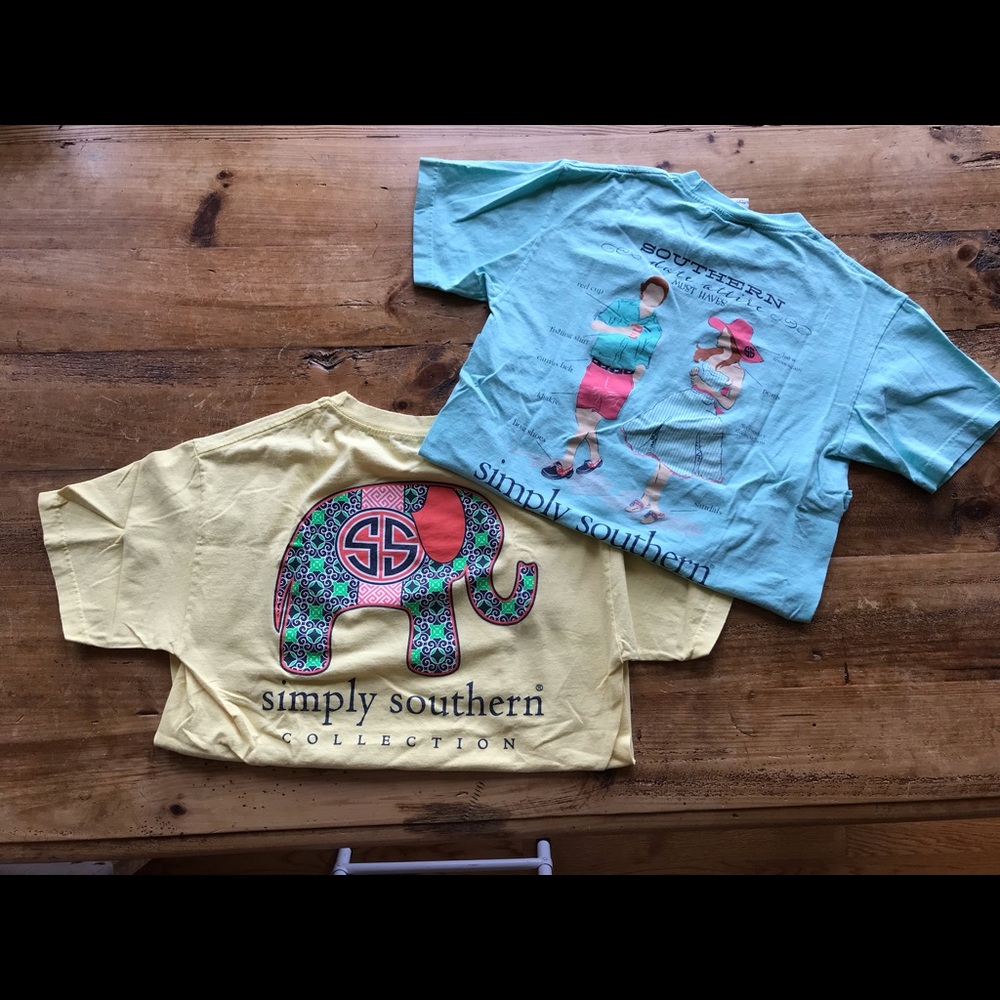 Women’s Simply Southern Short Sleeve Shirt M & L